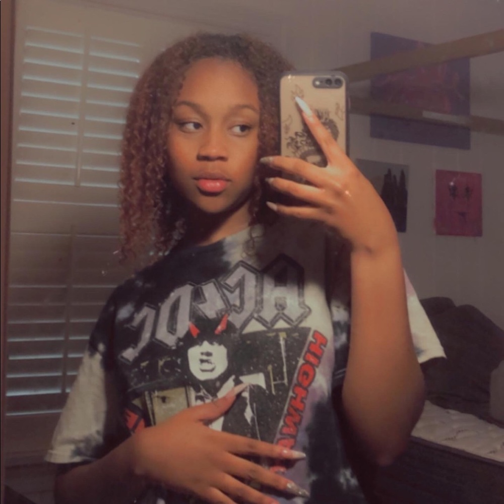 Meet your Posher, Kaylinne